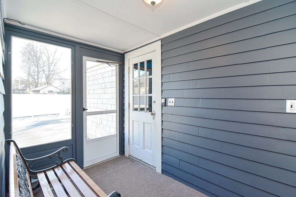 35 Colasanti Road Weymouth, MA 02191 - Photo 31 of 39 a view of an entryway
