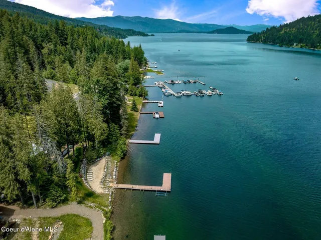 $2,300,000 | 130 Cedar Shoals Road, Sagle, ID 83860