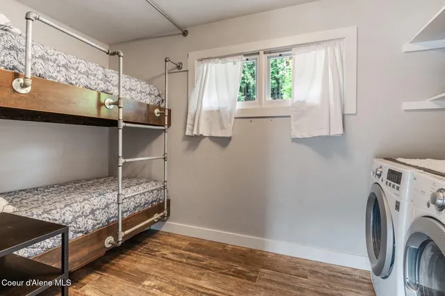 $2,300,000 | 130 Cedar Shoals Road, Sagle, ID 83860