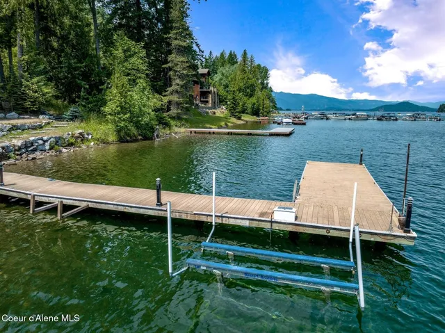 $2,300,000 | 130 Cedar Shoals Road, Sagle, ID 83860