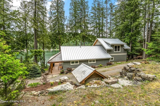 $2,300,000 | 130 Cedar Shoals Road, Sagle, ID 83860