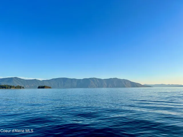 $2,300,000 | 130 Cedar Shoals Road, Sagle, ID 83860