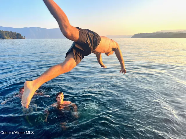 $2,300,000 | 130 Cedar Shoals Road, Sagle, ID 83860