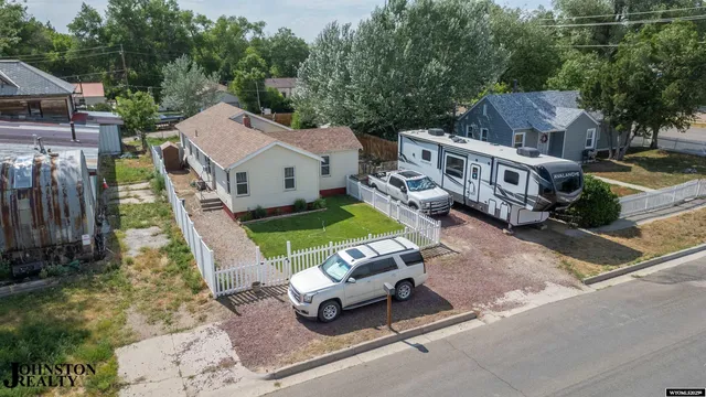 $230,000 | 816 South 7th Street, Douglas, WY 82633