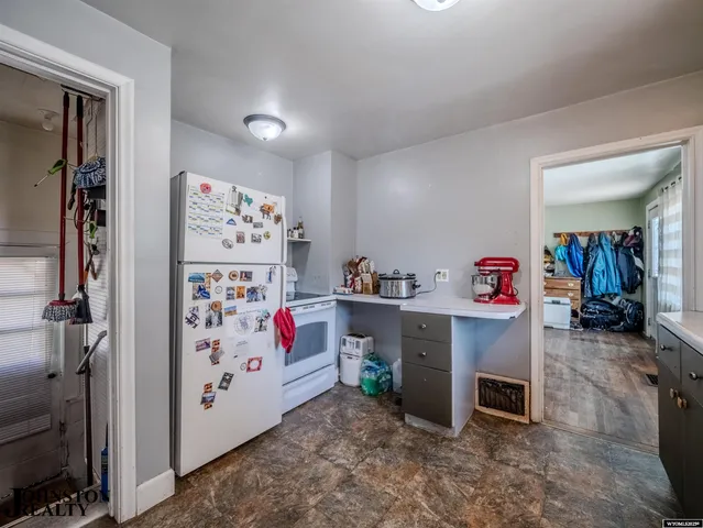 $230,000 | 816 South 7th Street, Douglas, WY 82633