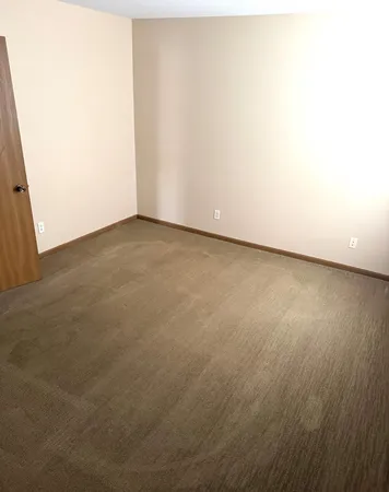 $1,336 | 1709 Sheridan Avenue, Unit 30, Montevideo, MN 56265