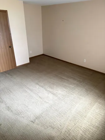 $1,336 | 1709 Sheridan Avenue, Unit 30, Montevideo, MN 56265