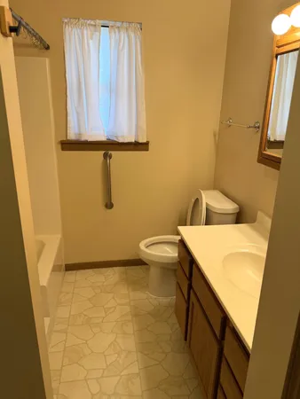 $1,336 | 1709 Sheridan Avenue, Unit 30, Montevideo, MN 56265