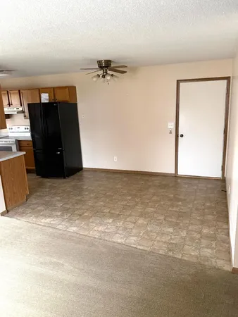 $1,336 | 1709 Sheridan Avenue, Unit 30, Montevideo, MN 56265