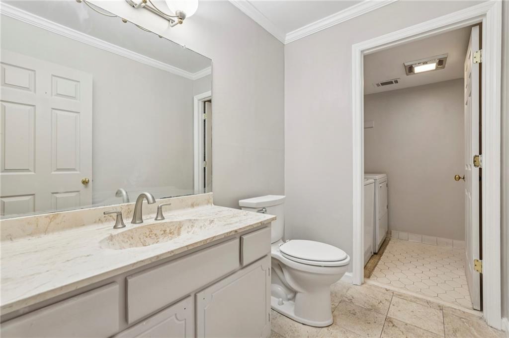 4545 Wieuca Road Northeast, Unit 14 Atlanta, GA 30342 - Photo 10 of 24