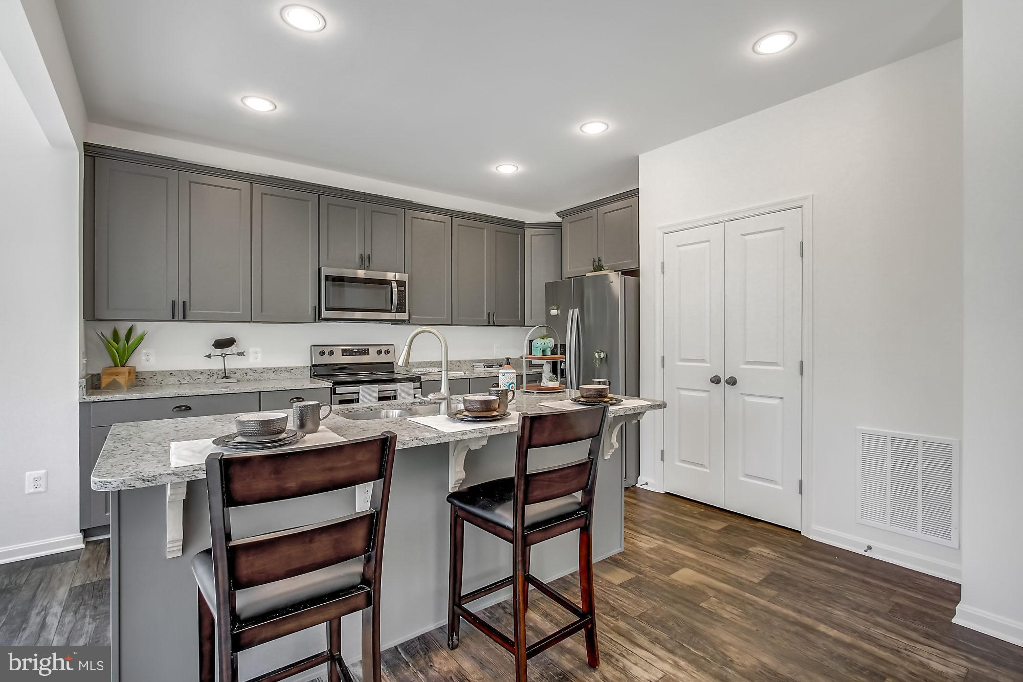 513 Dembytown Road Joppa, MD 21085 - Photo 6 of 25 Convenient breakfast bar