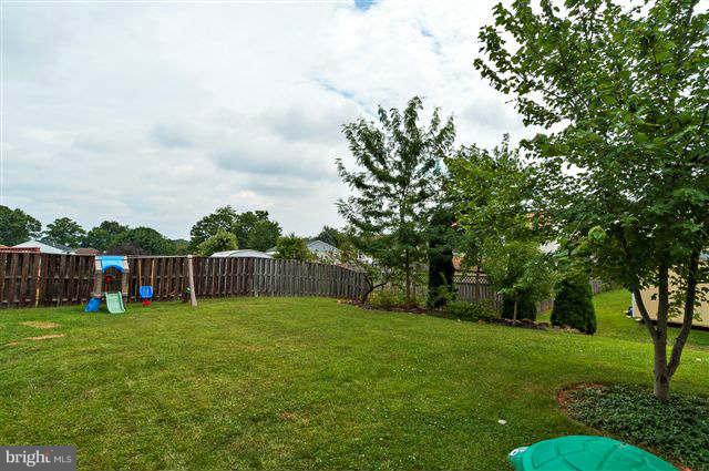 7923 Chipper Road Baltimore, MD 21244 - Photo 25 of 30 Exterior (Rear)