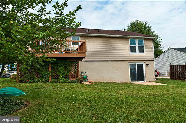 7923 Chipper Road Baltimore, MD 21244 - Photo 30 of 30 Exterior (Rear)