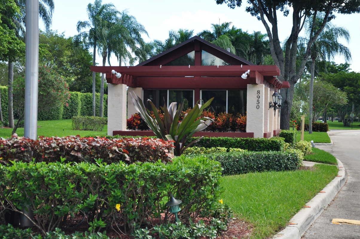 8602 Dreamside Lane Boca Raton, FL 33496 - Photo 25 of 25 ENTRANCE