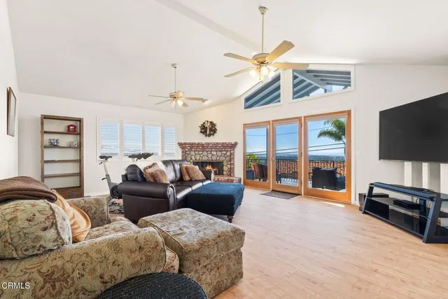 $1,565,000 | 505 Briarwood Terrace, Ventura, CA 93001