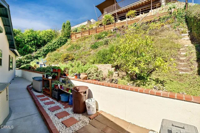 $1,565,000 | 505 Briarwood Terrace, Ventura, CA 93001