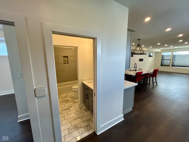 $3,000 | 2511 Delaware Street, Indianapolis, IN 46225