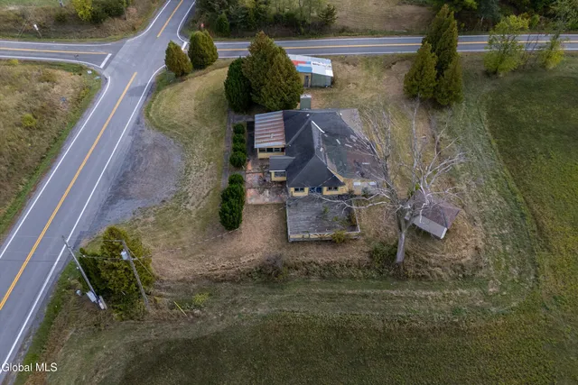 $100,000 | 2430 Highway 22, Essex, NY 12936