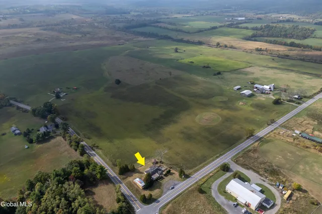 $100,000 | 2430 Highway 22, Essex, NY 12936