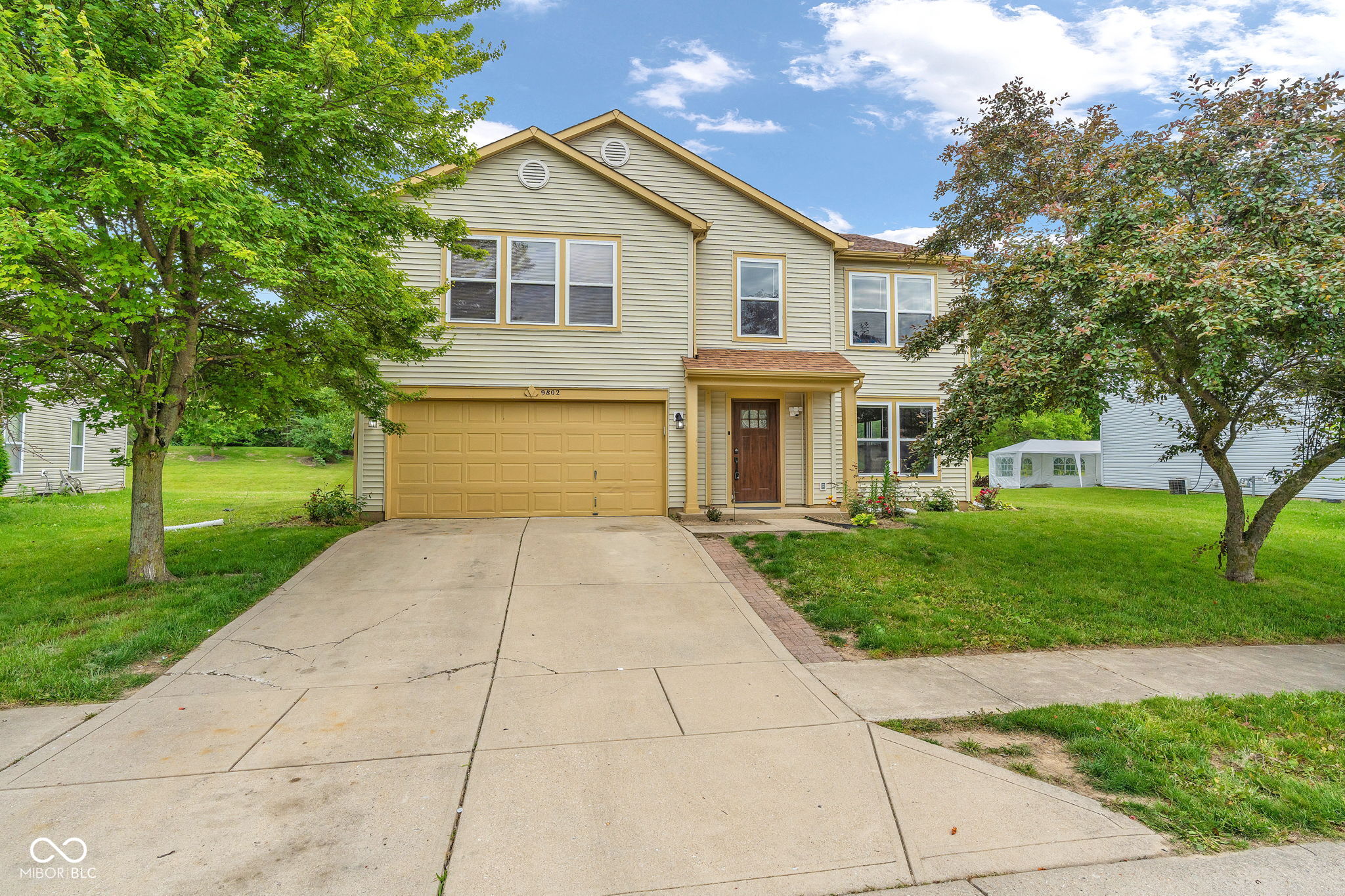 9802 Blue Ridge Way Indianapolis, IN 46234 - Photo 2 of 50