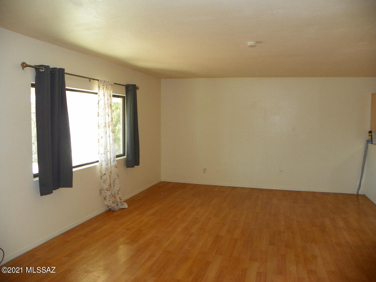 408 Calle Madrid Rio Rico, AZ 85648 - Photo 5 of 25 Gallery Image 5