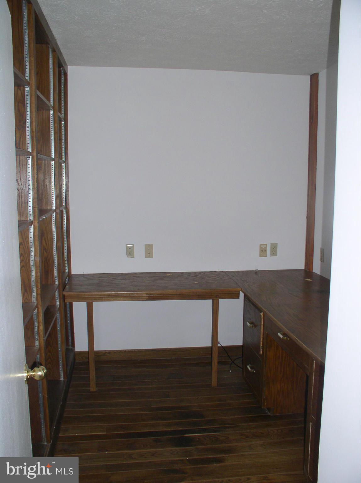 1493 Russell Road Berryville, VA 22611 - Photo 29 of 30 Interior (General)