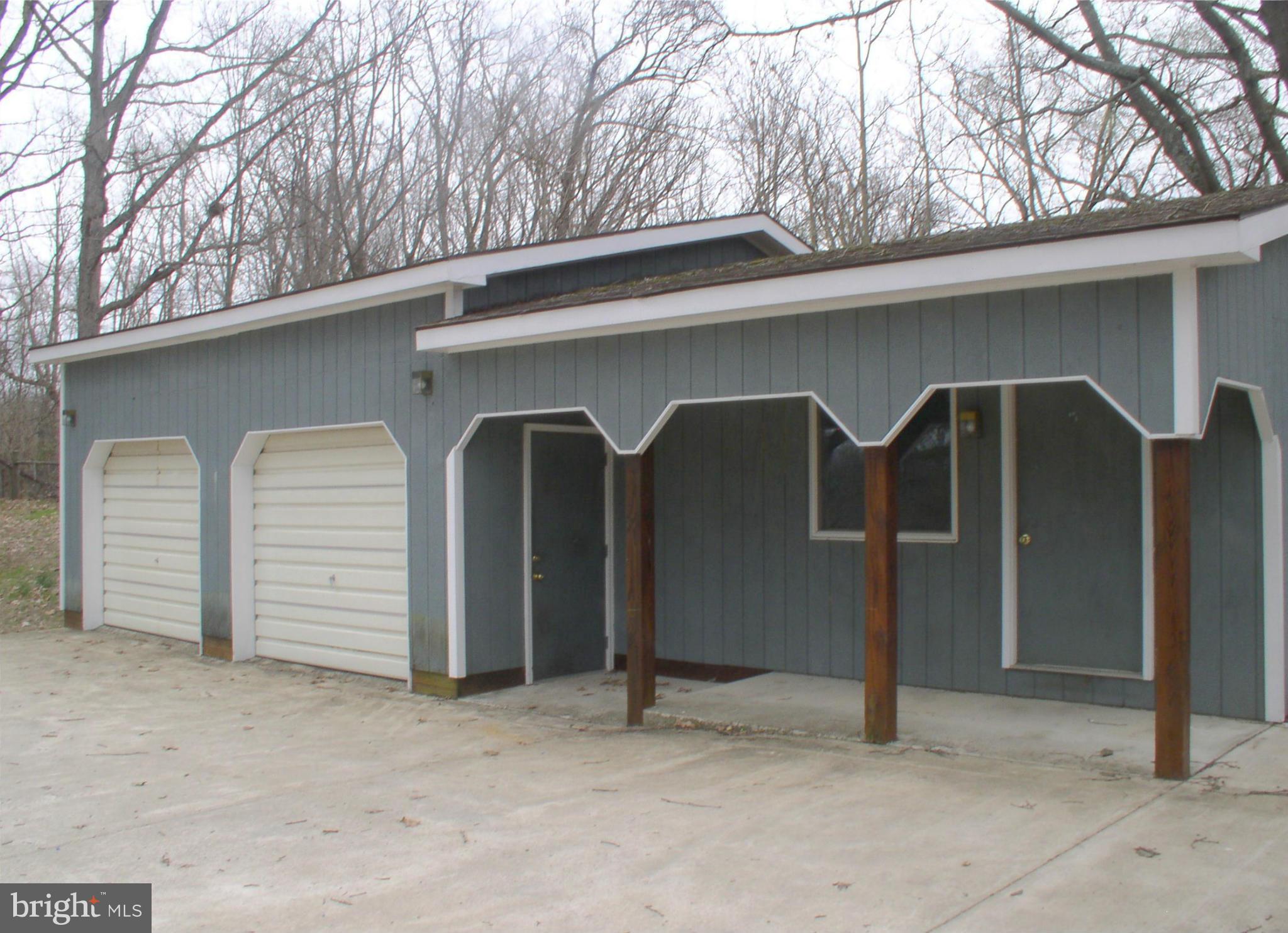 1493 Russell Road Berryville, VA 22611 - Photo 8 of 30 Exterior (Rear)