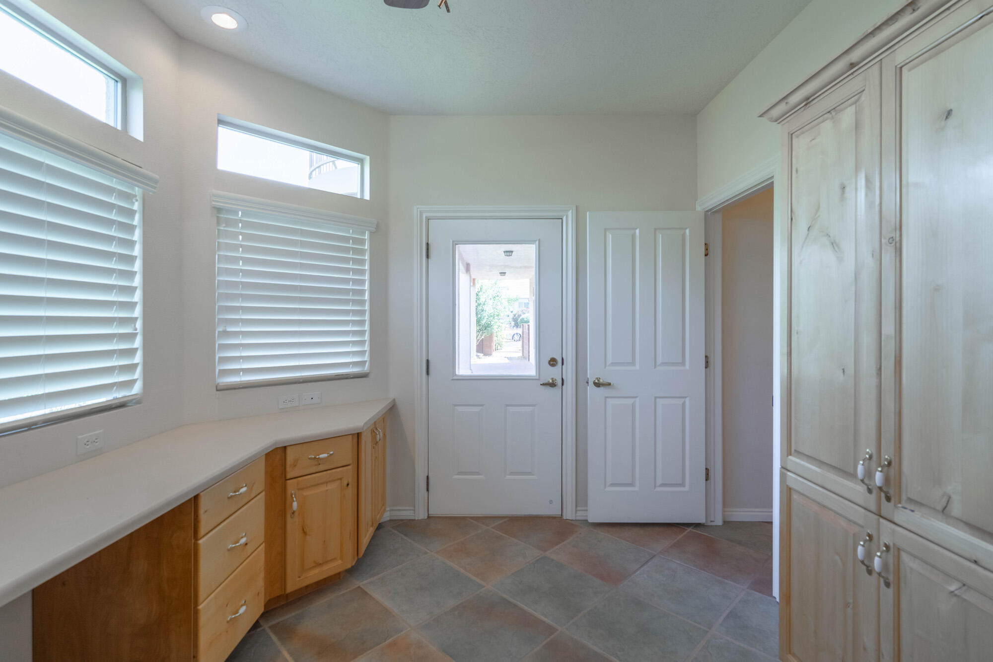 3577 Paiute Road St. George, UT 84790 - Photo 44 of 67 Office or craft room