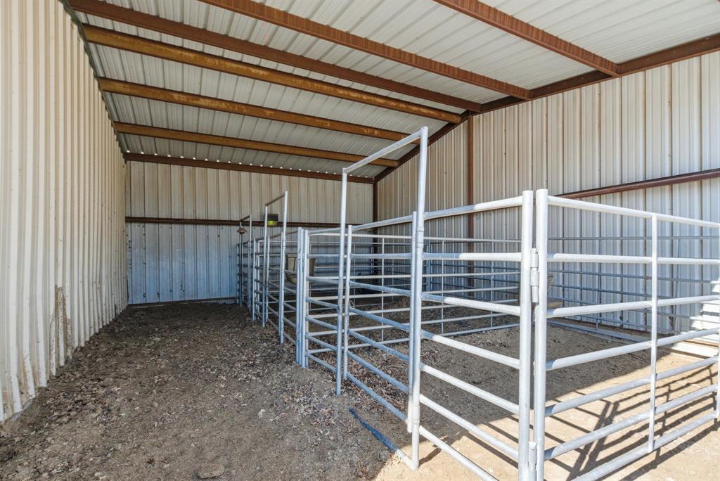 3601 Springfield Road Springtown, TX 76082 - Photo 23 of 40
