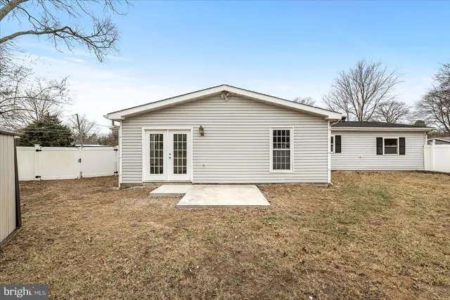 $650,000 | 7931 Russell Road, Alexandria, VA 22309