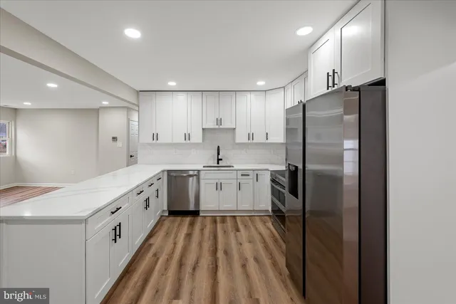 $650,000 | 7931 Russell Road, Alexandria, VA 22309