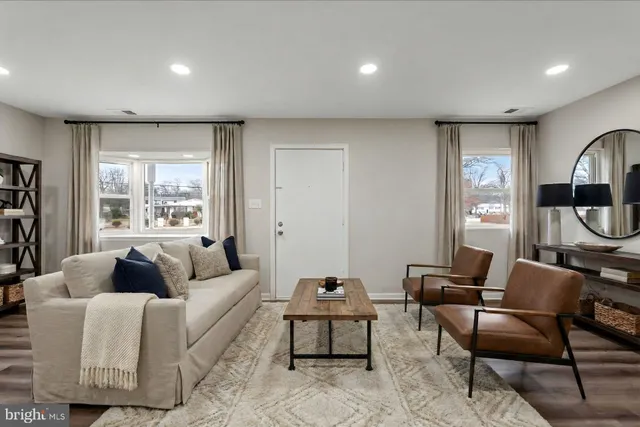 $650,000 | 7931 Russell Road, Alexandria, VA 22309