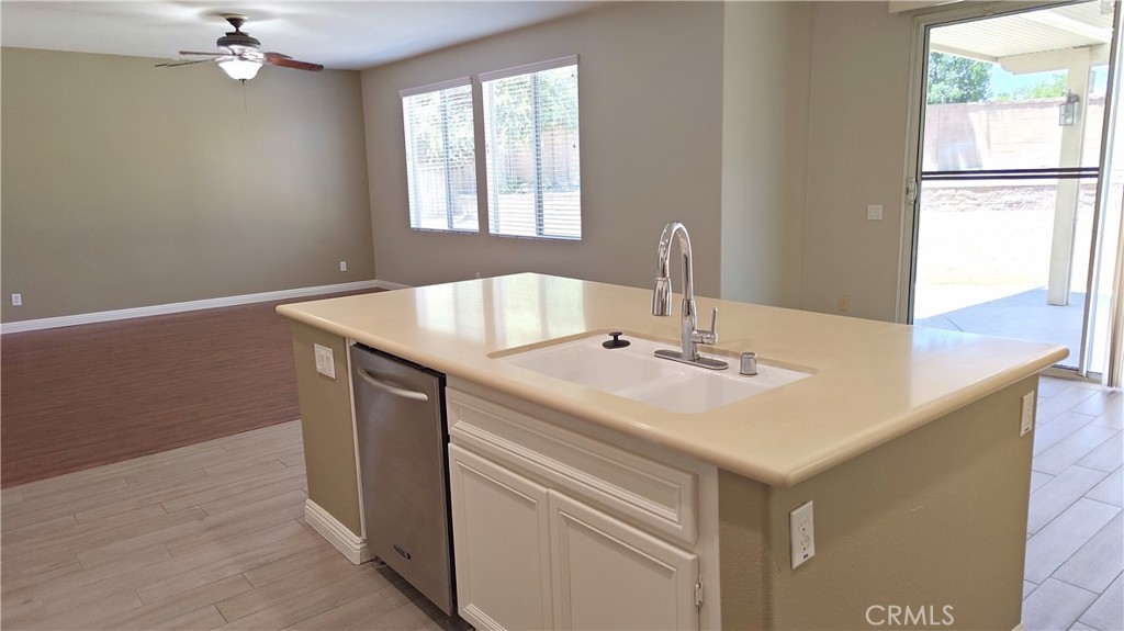 13380 Jimson Court Eastvale, CA 92880 - Photo 7 of 21
