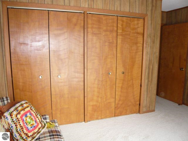 423 North Intermediate Lake Road Central Lake, MI 49622 - Photo 27 of 44 1829009-26.JPG