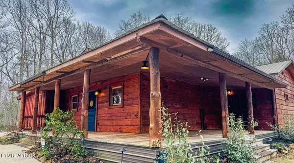 $499,900 | 495 Bear Hollow Road, Oneida, TN 37841