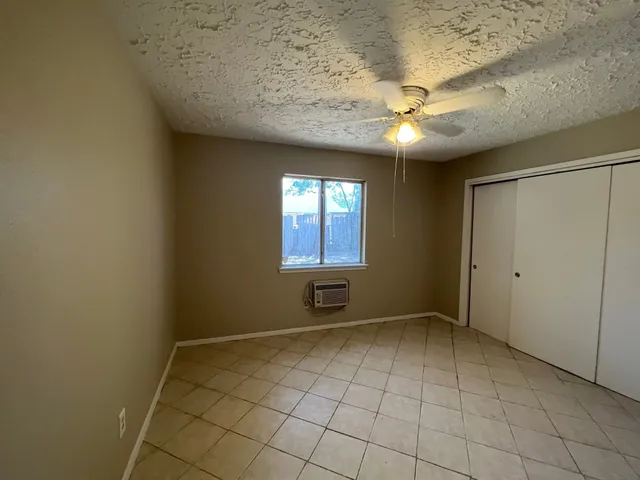 $1,900 | 15951 Manfield Drive, Houston, TX 77082