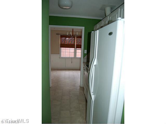 4900 Tower Road, Unit D Greensboro, NC 27410 - Photo 7 of 16 Kitchen.