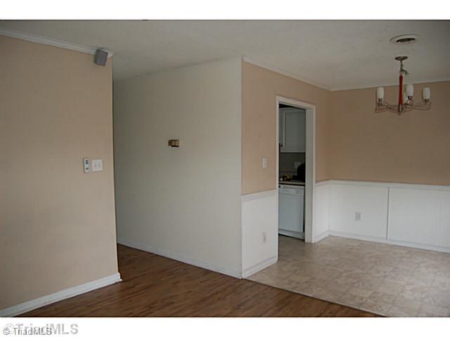 4900 Tower Road, Unit D Greensboro, NC 27410 - Photo 8 of 16 Dining Room.