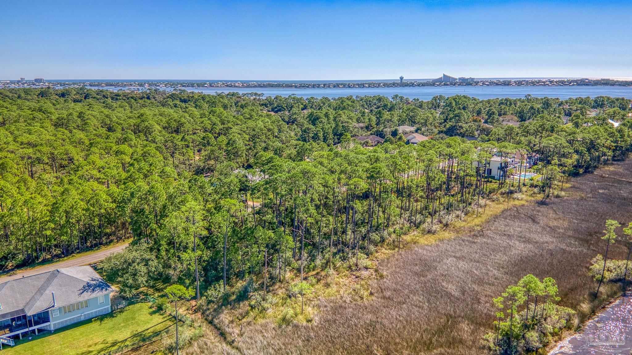 5426 North Shore Road Pensacola, FL 32507 - Photo 31 of 53 Gallery Image 31