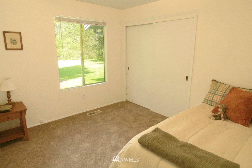 26328 Wax Orchard Road Southwest Vashon, WA 98070 - Photo 18 of 18 Gallery Image 18