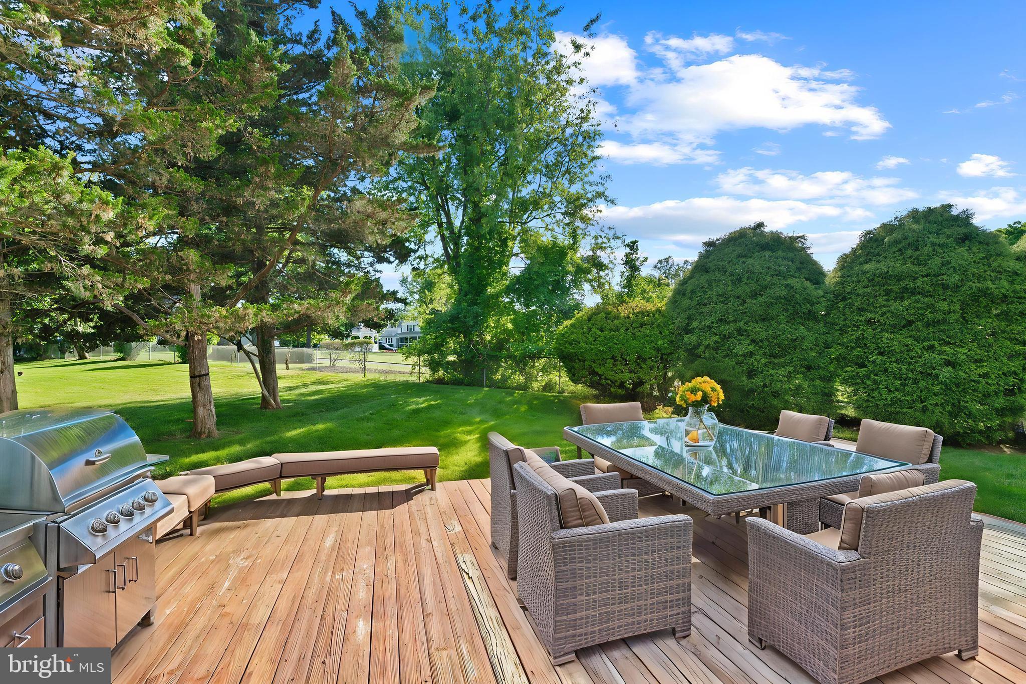 13054 Tarragon Road Reisterstown, MD 21136 - Photo 57 of 68 deck virtually staged