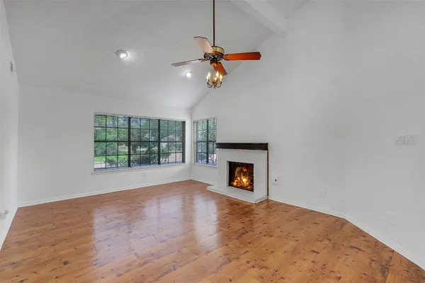 $2,400 | 3103 Ashford Bend Drive, Houston, TX 77082