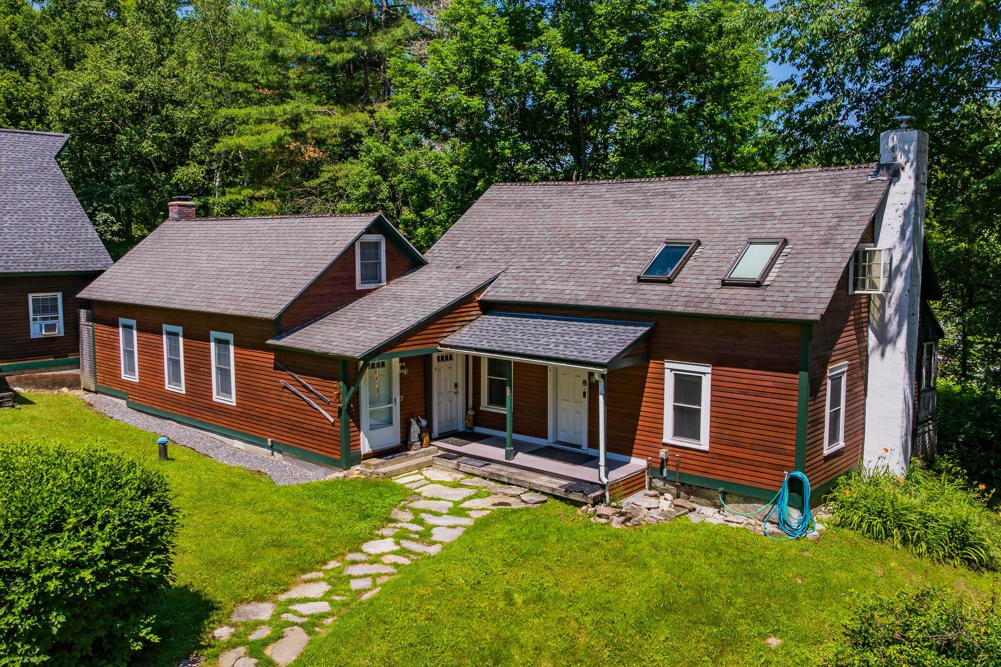 16 Old Farm Road, Unit 4 Winhall, VT 05340 - Photo 23 of 36