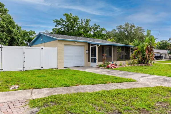 $279,900 | 10010 62nd Street North, Pinellas Park, FL 33782