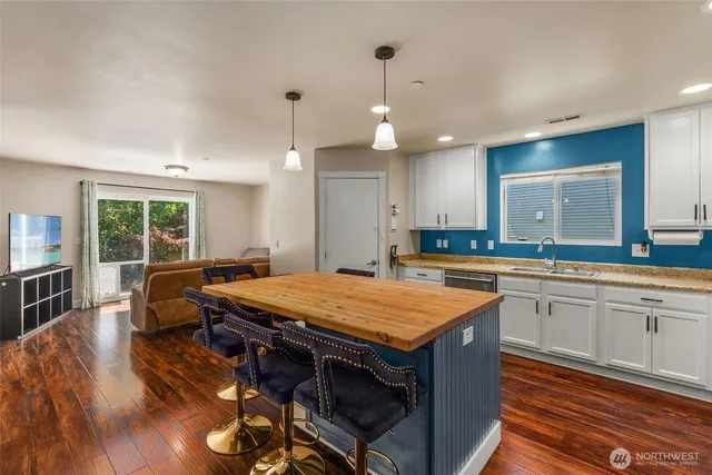 $620,000 | 1335 Foreman Road, DuPont, WA 98327