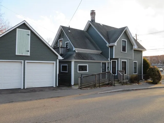 $679,000 | 78 Middle Street, Weymouth, MA 02189