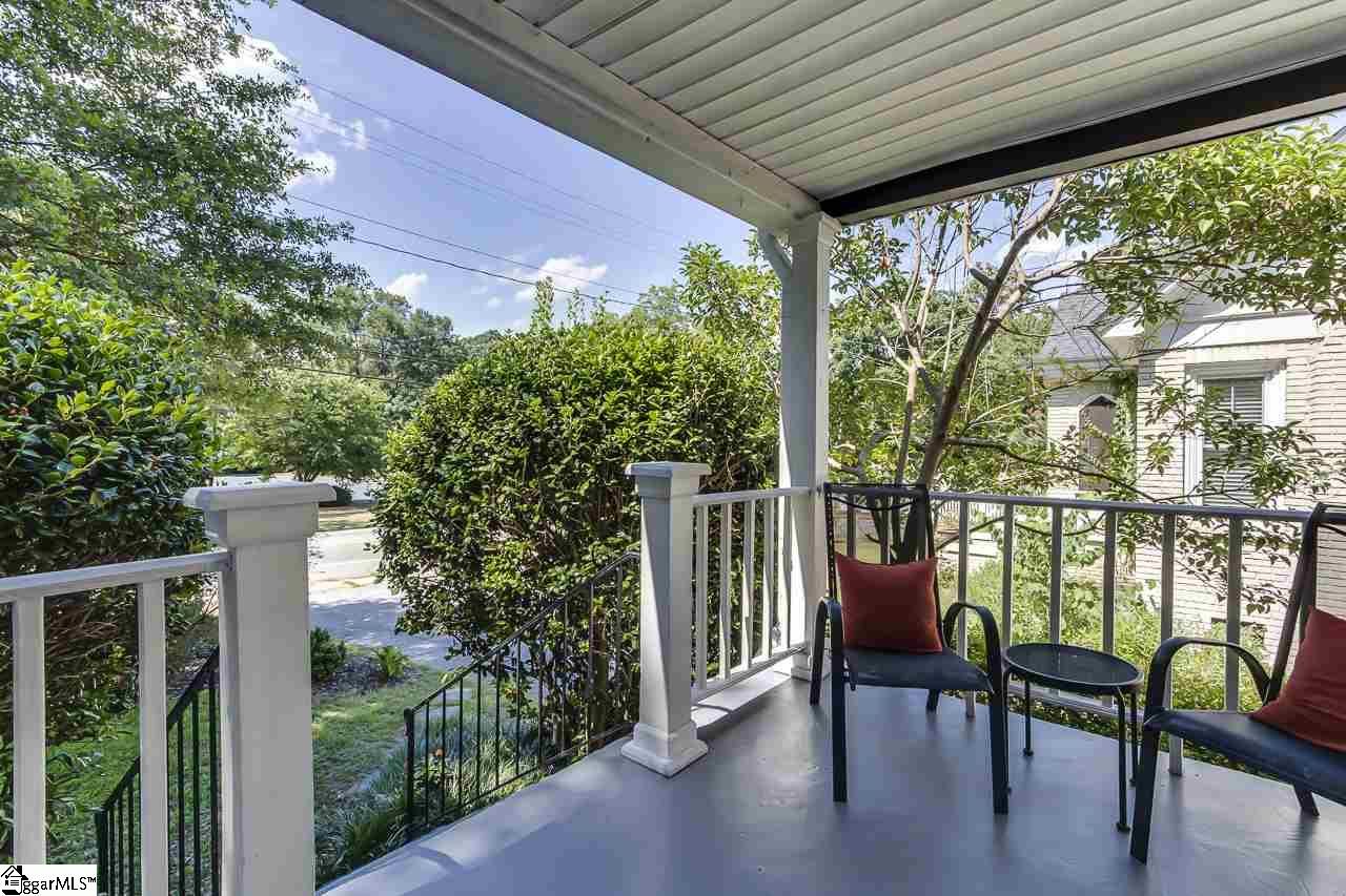 28 East Faris Road Greenville, SC 29605 - Photo 4 of 24 Gallery Image 4