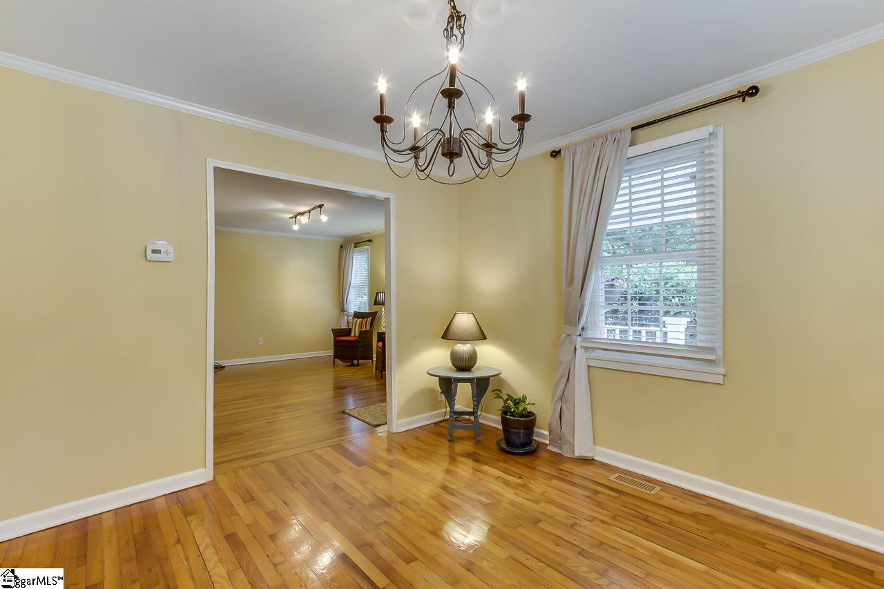 28 East Faris Road Greenville, SC 29605 - Photo 9 of 24 Gallery Image 9
