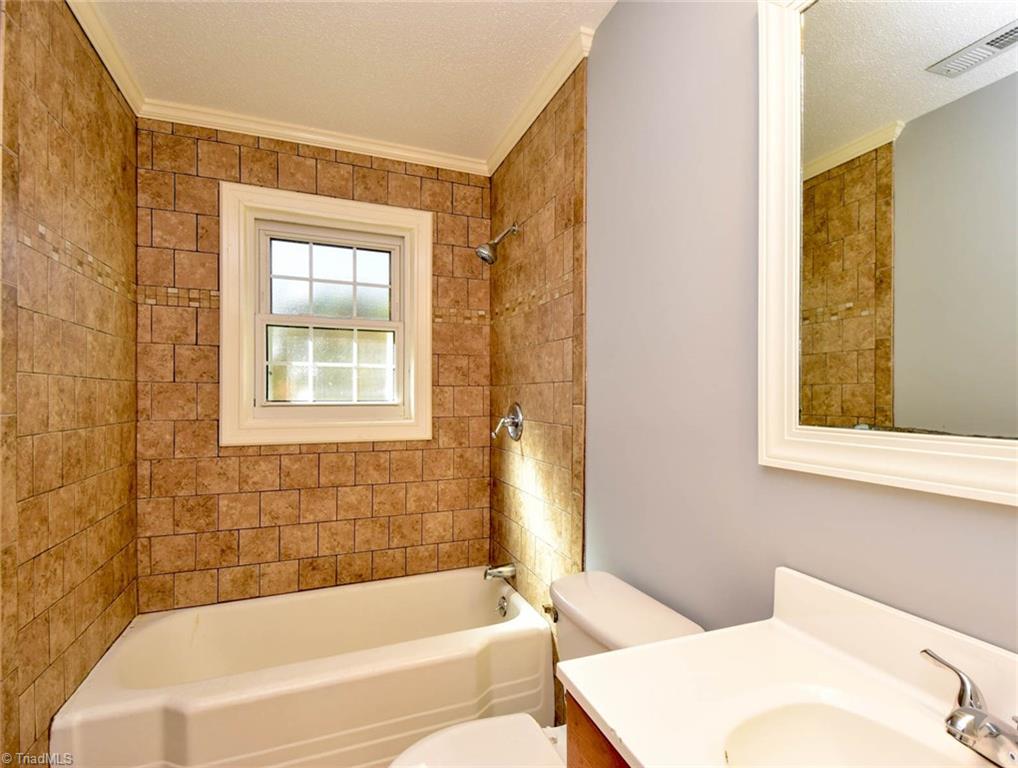 5161 Davis Road Winston-Salem, NC 27105 - Photo 17 of 30 Gallery Image 17
