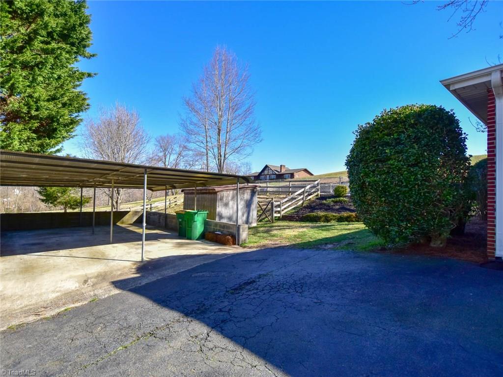 5161 Davis Road Winston-Salem, NC 27105 - Photo 26 of 30 Gallery Image 26